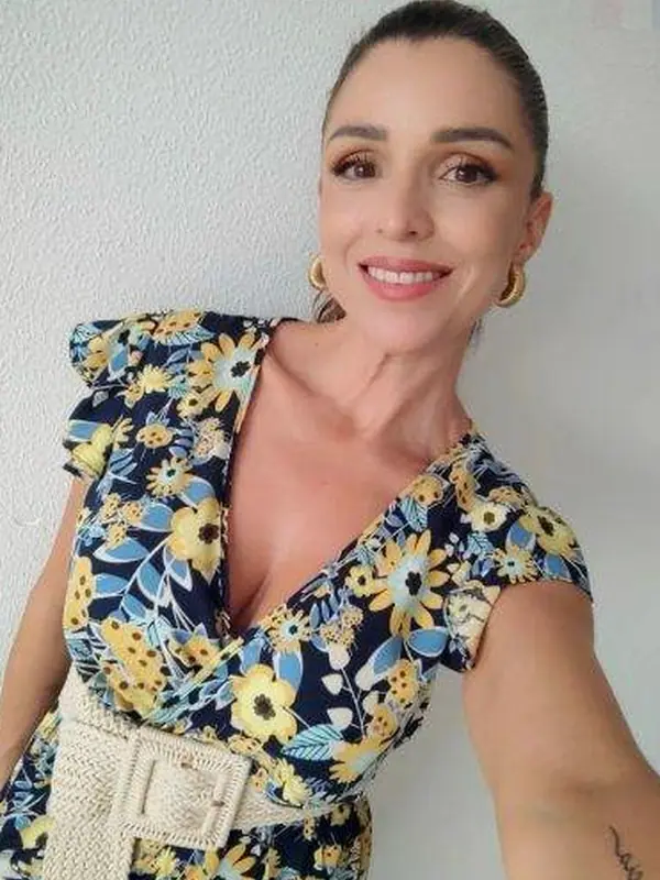 Mégane, 25 ans, rencontre spontanée à Amiens