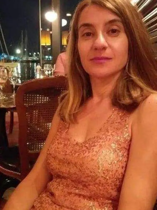 Audrey, 40 ans, rencontre spontanée à Bordeaux