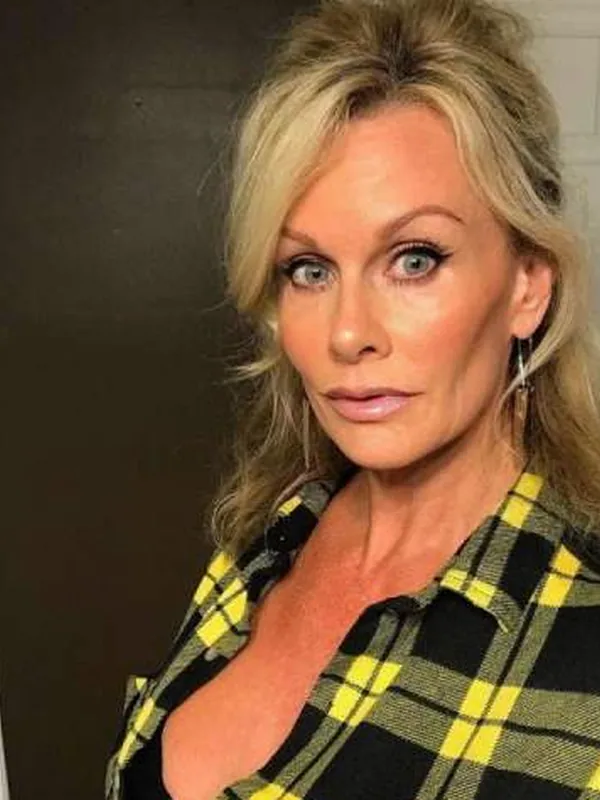 Karen, 48 ans, rencontre spontanée à Cannes