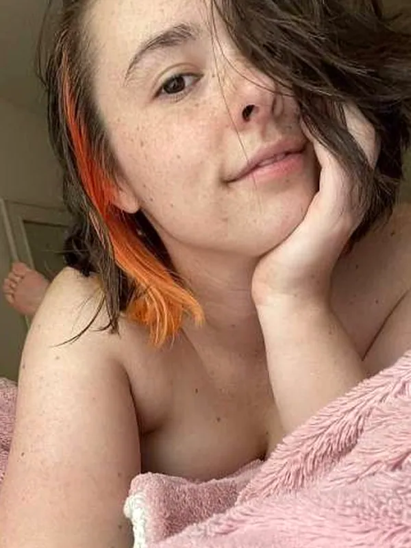Aude, 43 ans, rencontre spontanée à Clermont-Ferrand