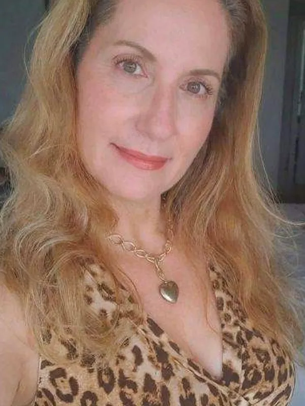 Salma, 26 ans, rencontre spontanée à Dijon