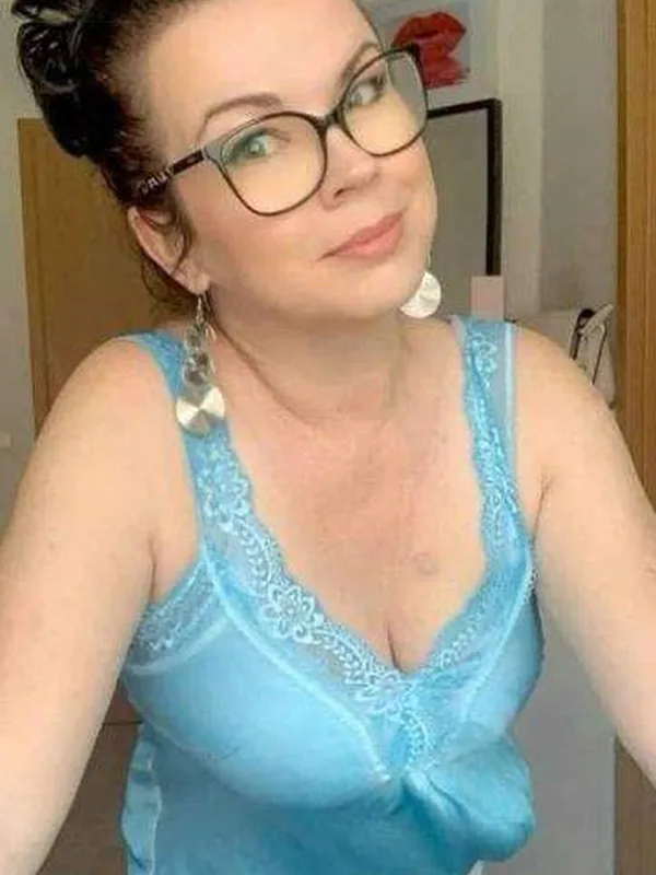Michelle, 53 ans, rencontre spontanée à Marseille
