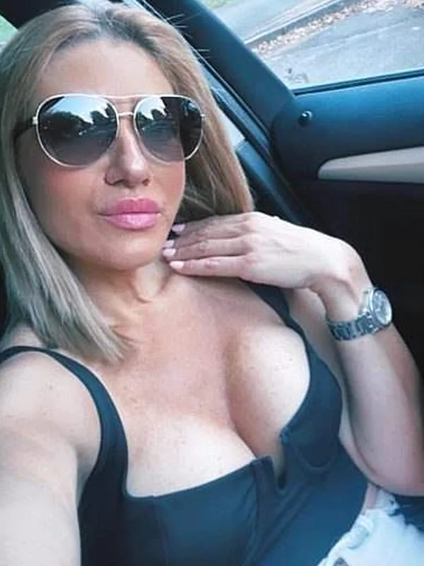 Leslie, 35 ans, rencontre spontanée à Metz