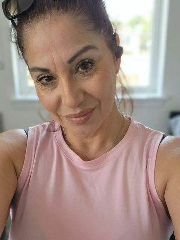 Amina, 31 ans, rencontre spontanée à Montpellier
