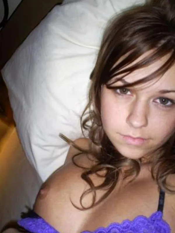 Mia, 22 ans, rencontre spontanée à Montpellier