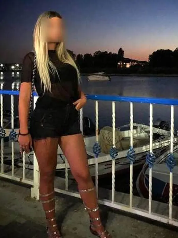 Éléonore, 39 ans, rencontre spontanée à Nîmes