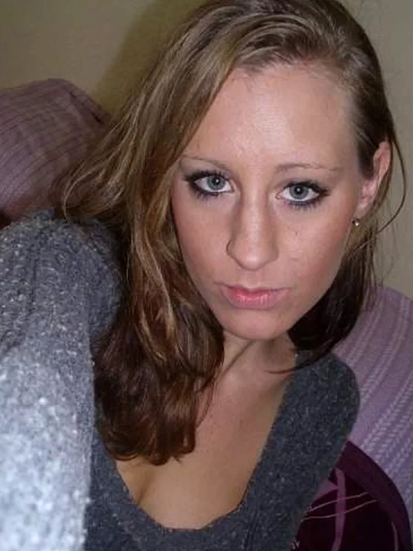 Emma, 22 ans, rencontre spontanée à Rennes