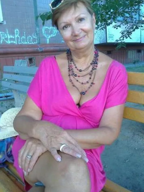 Josiane, 54 ans, rencontre spontanée à Tours